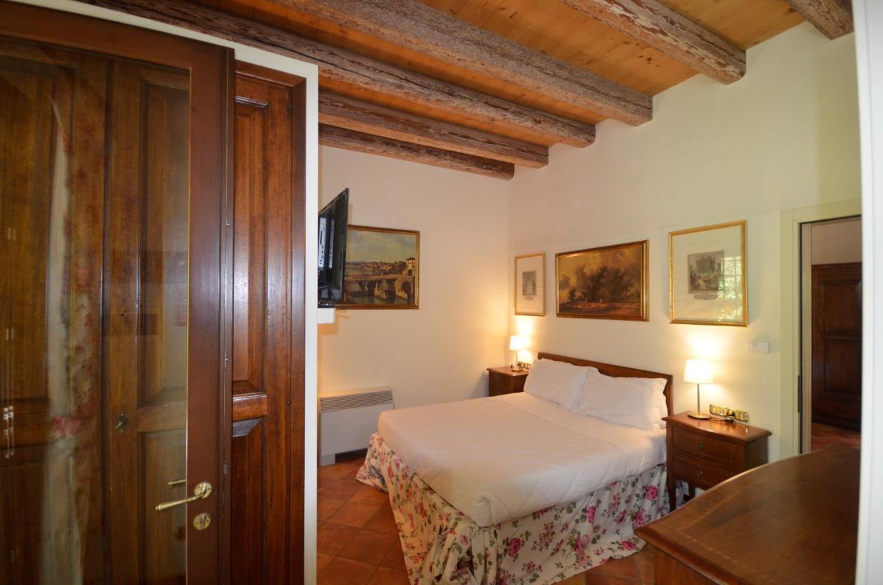 Hotel Villa Luppis Pasiano Di Pordenone エクステリア 写真