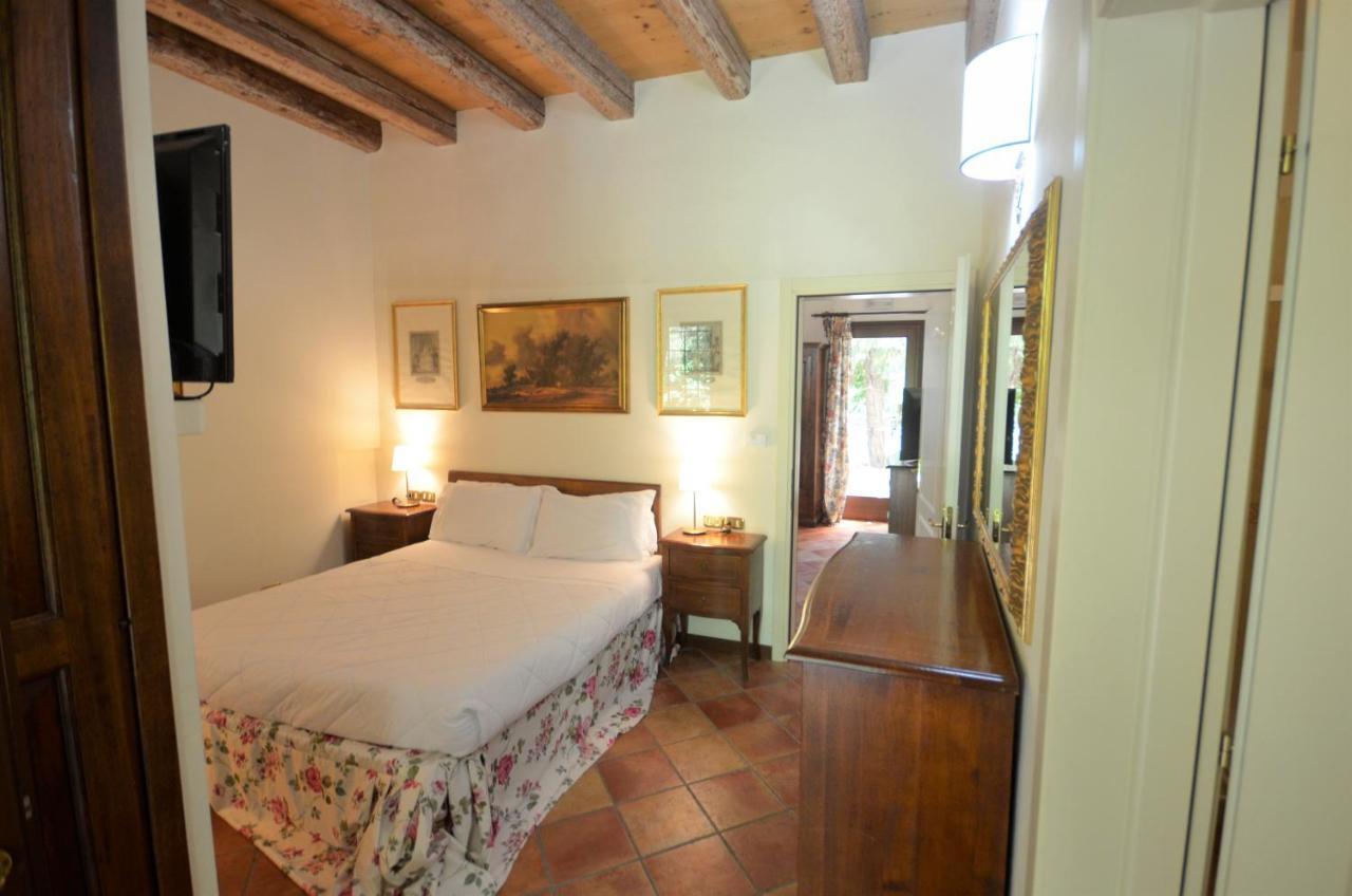 Hotel Villa Luppis Pasiano Di Pordenone エクステリア 写真